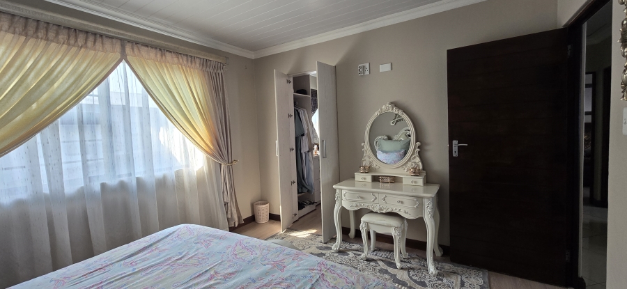 To Let 3 Bedroom Property for Rent in Cashan North West